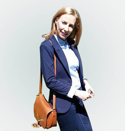 Oana Stoica - Specialist marketing si comunicare